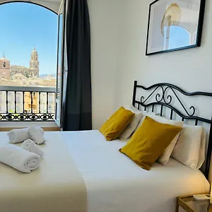 https://apartamentos-alcazaba.es-andalucia.com
