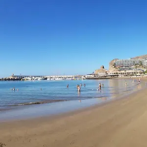 https://two-bedroom-apartment-2-min-from-beach.in-canary-islands.com